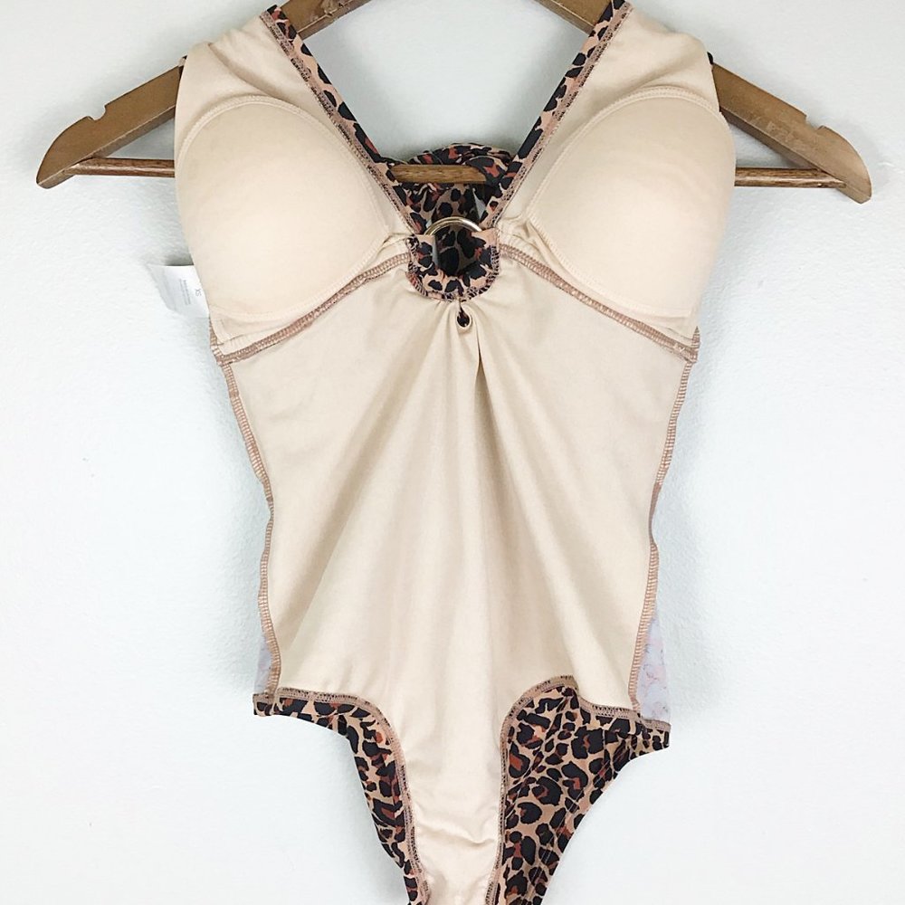 Kona Sol Leopard Gold Ring One Piece Swimsuit - Picture 9 of 13